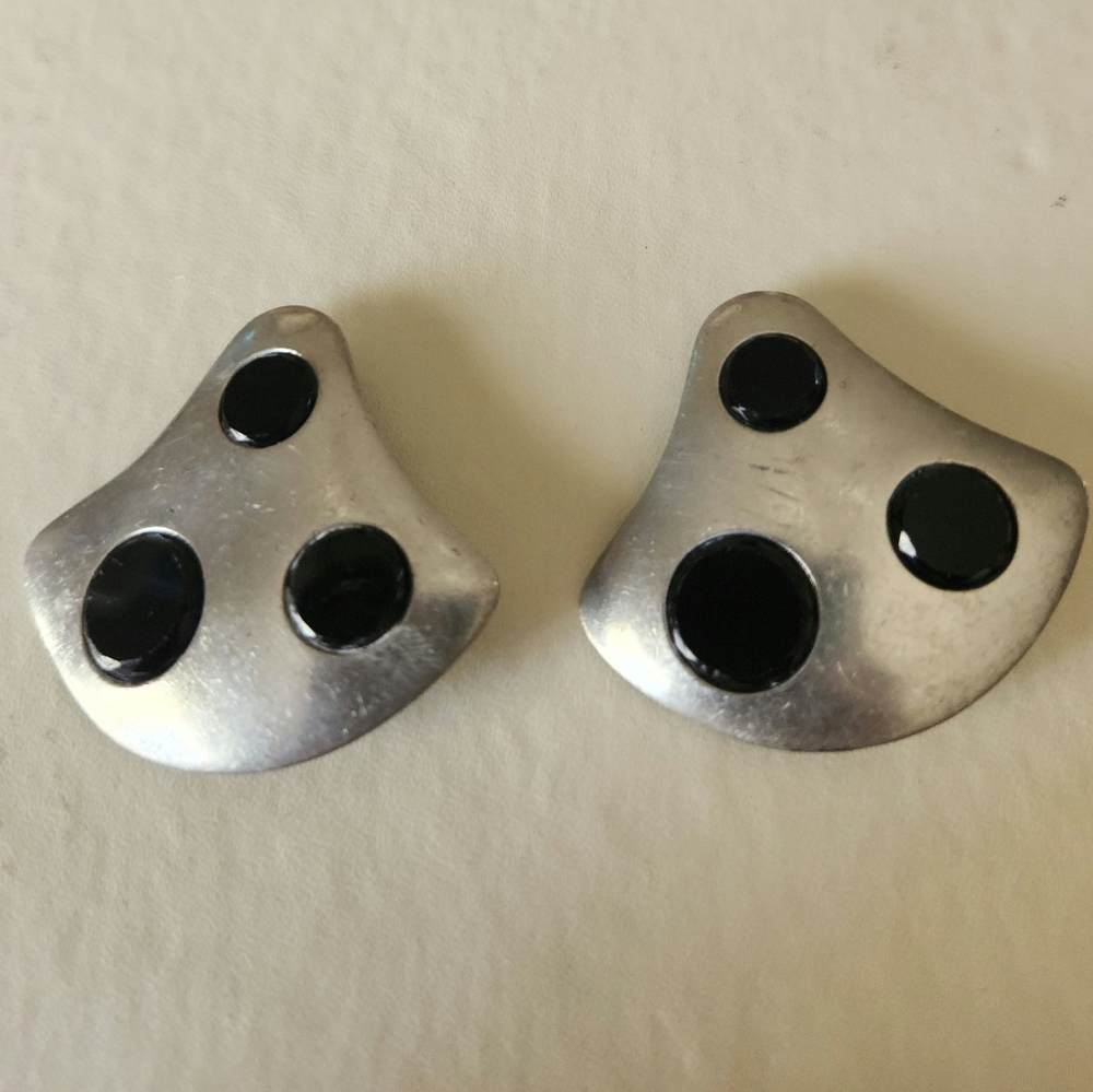 Ben-Amun Vintage Earrings